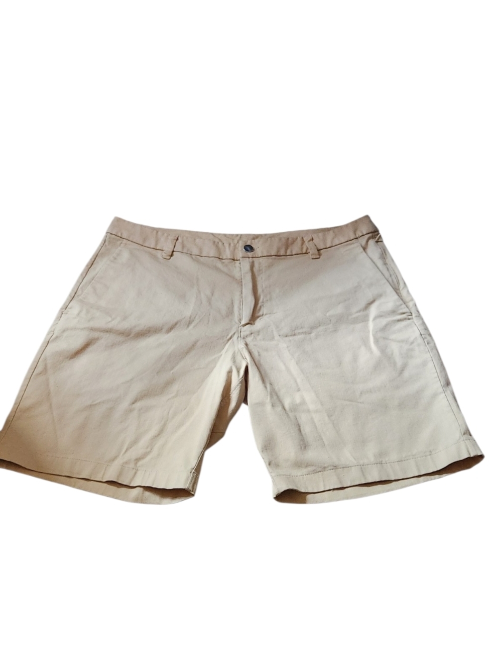 lululemon athletica Men's Light Beige Yellow Flat-Front Shorts